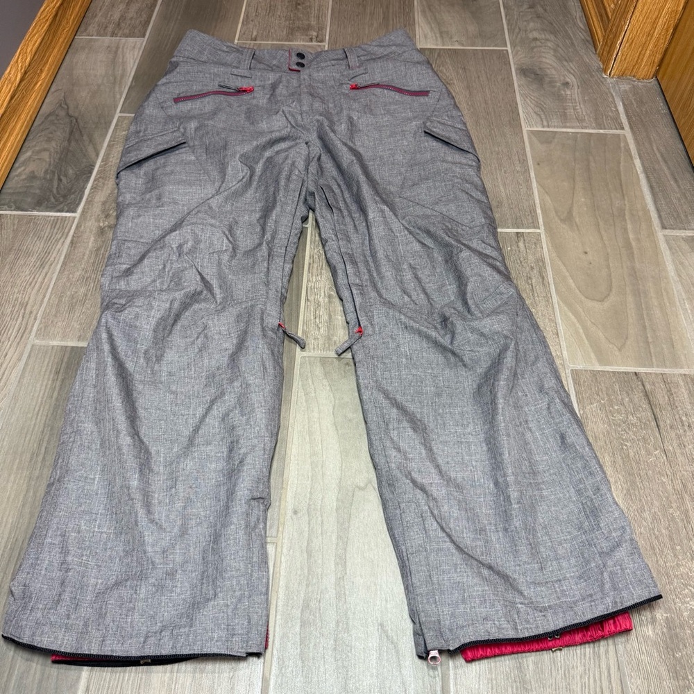 Empyre Men’s Medium Snowboard Ski Pants Red and Gray Lined 10K Waterproof